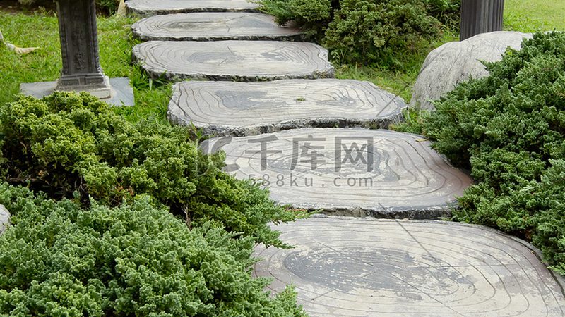 自动灌溉系统材质选择：关键要素与误区解析
